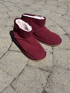 Koolaburra by Ugg Koola Mini II Maroon Suede Faux Fur Ankle Boots Like New Size6